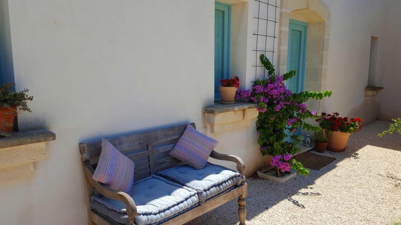 Bed and Breakfast The Proud Garden Carovigno Exterior foto